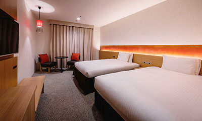 ロワジールホテル クラシックガーデン 京都三条