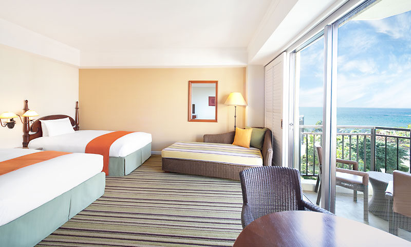 ホテル日航アリビラ