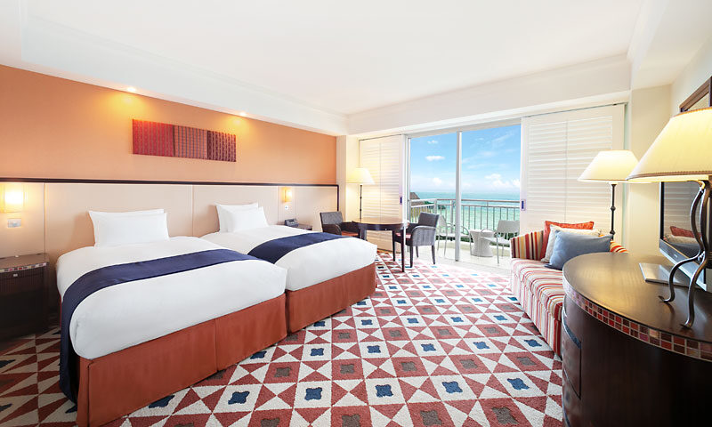 ホテル日航アリビラ