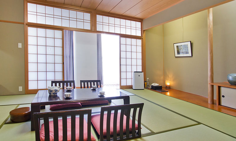 湯ノ浦温泉 ホテルアジュール 汐の丸