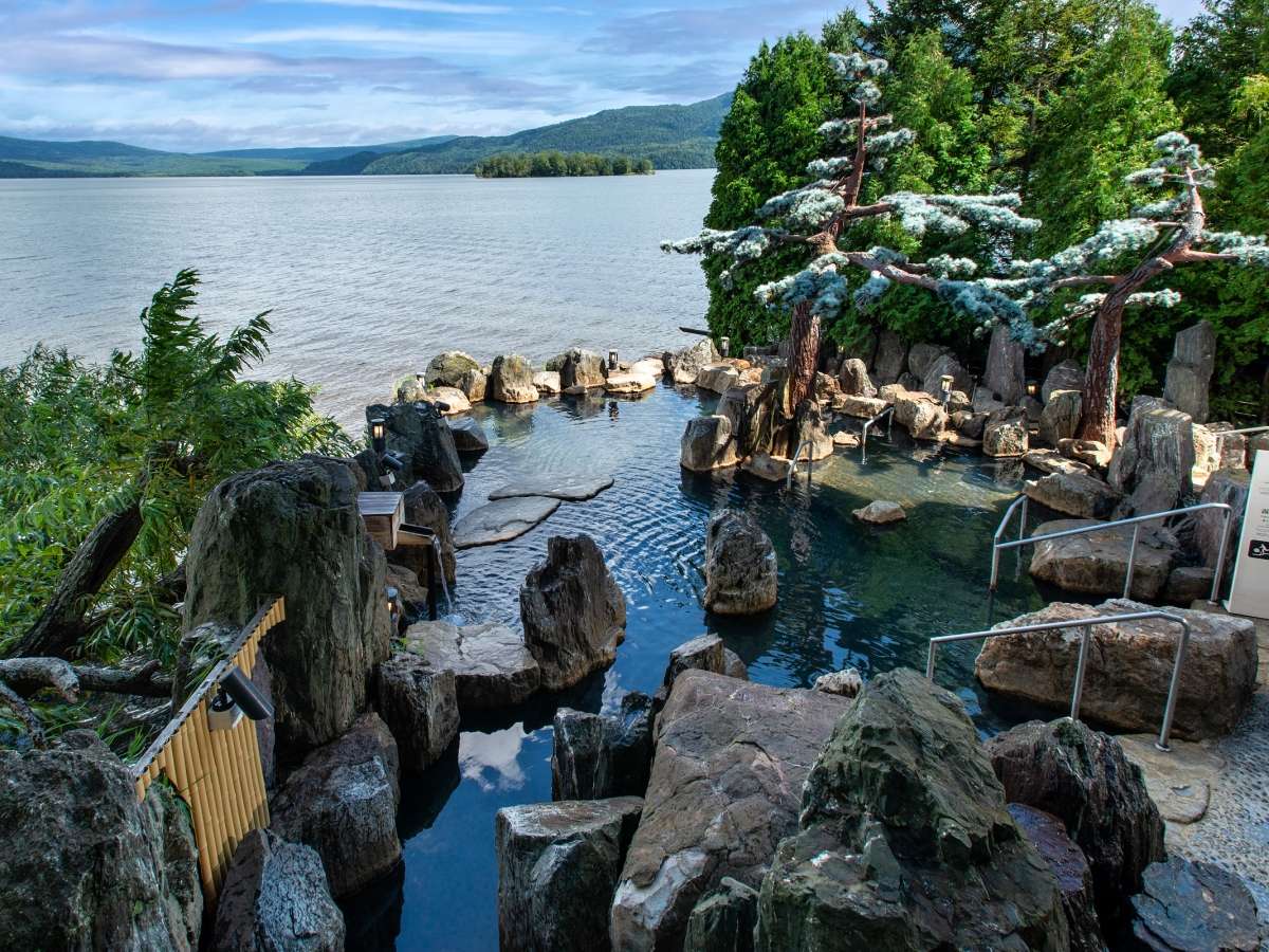 阿寒湖温泉】あかん遊久の里 鶴雅 本館 | ひがし北海道（北海道）の
