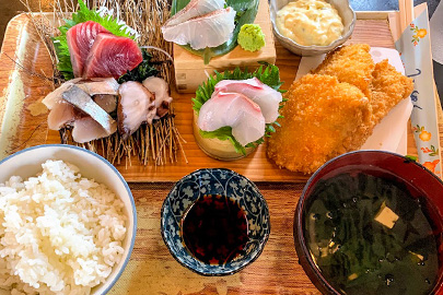 国頭みなと食堂