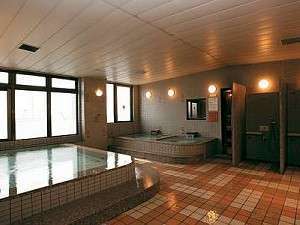 ご宿泊のお客様は無料にてご利用頂けます。※大浴場は2020/7/15～2020/8/31迄、営業自粛させていただきます。