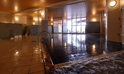 十勝川「モール温泉」は、化粧水のような保湿効果があり、浸透性に富み肌はつるつるすべすべに。まさに「美人の湯」にふさわしい奇跡の温泉です。