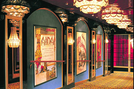 ノルウェージャン・スター（パブリックスターダストホール）