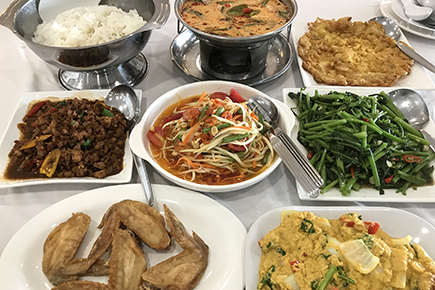 タイ料理の名店「サボイ」