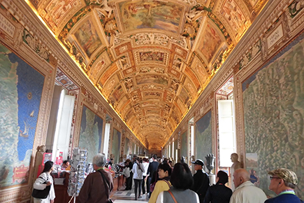 バチカン美術館