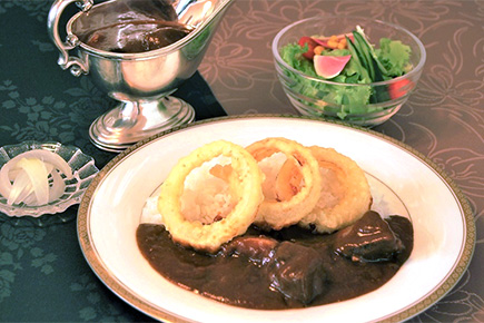 知床和牛ホテルシェフカレー